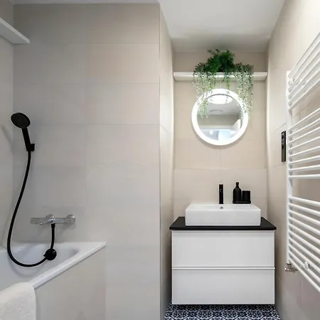 Ah Sky Park 1a - Castle View Free Parking Lejlighed