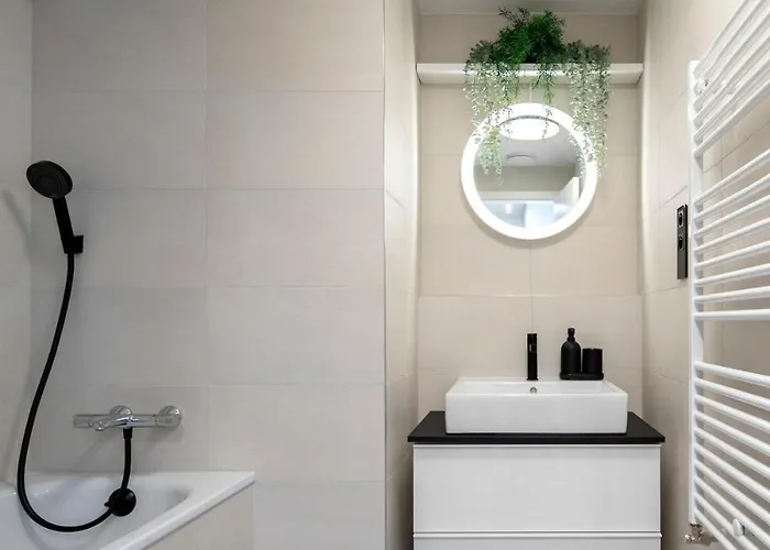 Ah Sky Park 1a - Castle View Free Parking Apartmán